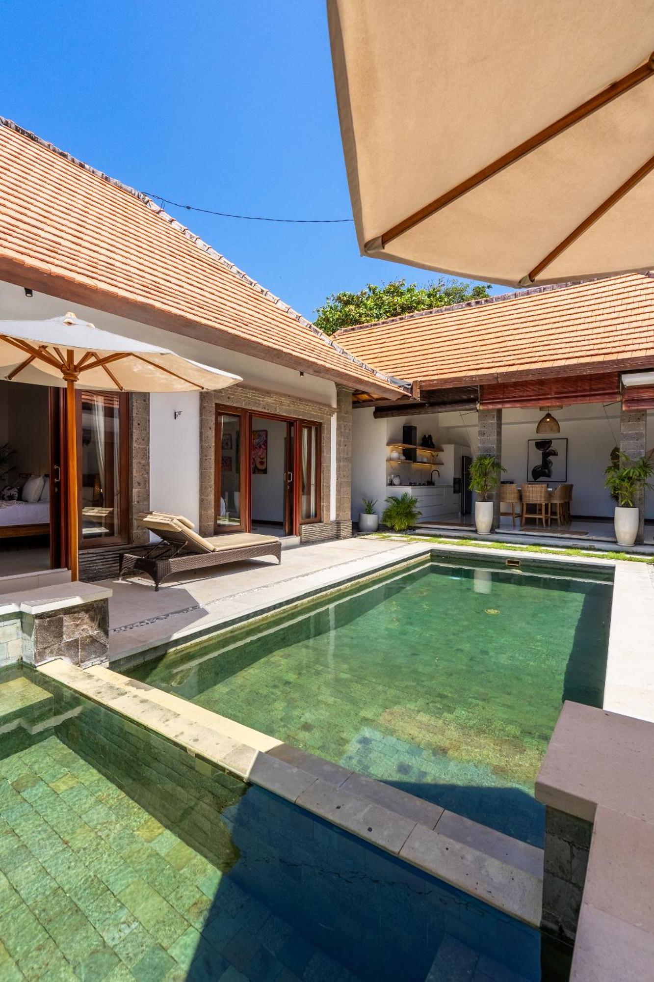 Villa Jiwa Sanur Buitenkant foto